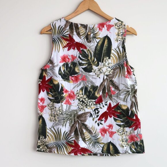 Sleeveless 100% cotton blouse from Picadilly Canada🍁 - NWT - Size M - Picture 2 of 11